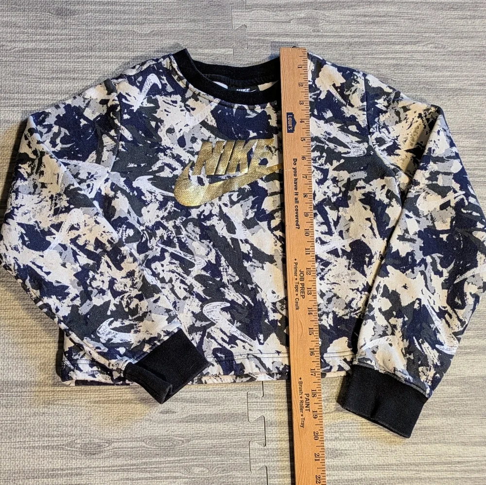 Girls Youth Nike Cropped ‎ Crewneck Sweatshirt, Blue, Cream, Gold Swoosh, Sz L